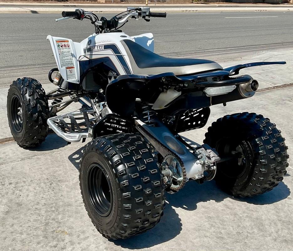 Yamaha YFZ 450 Special edition FOX AKRAPOVIC