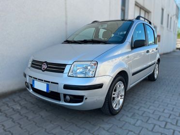 Fiat Panda 1.2 Emotion Dualogic