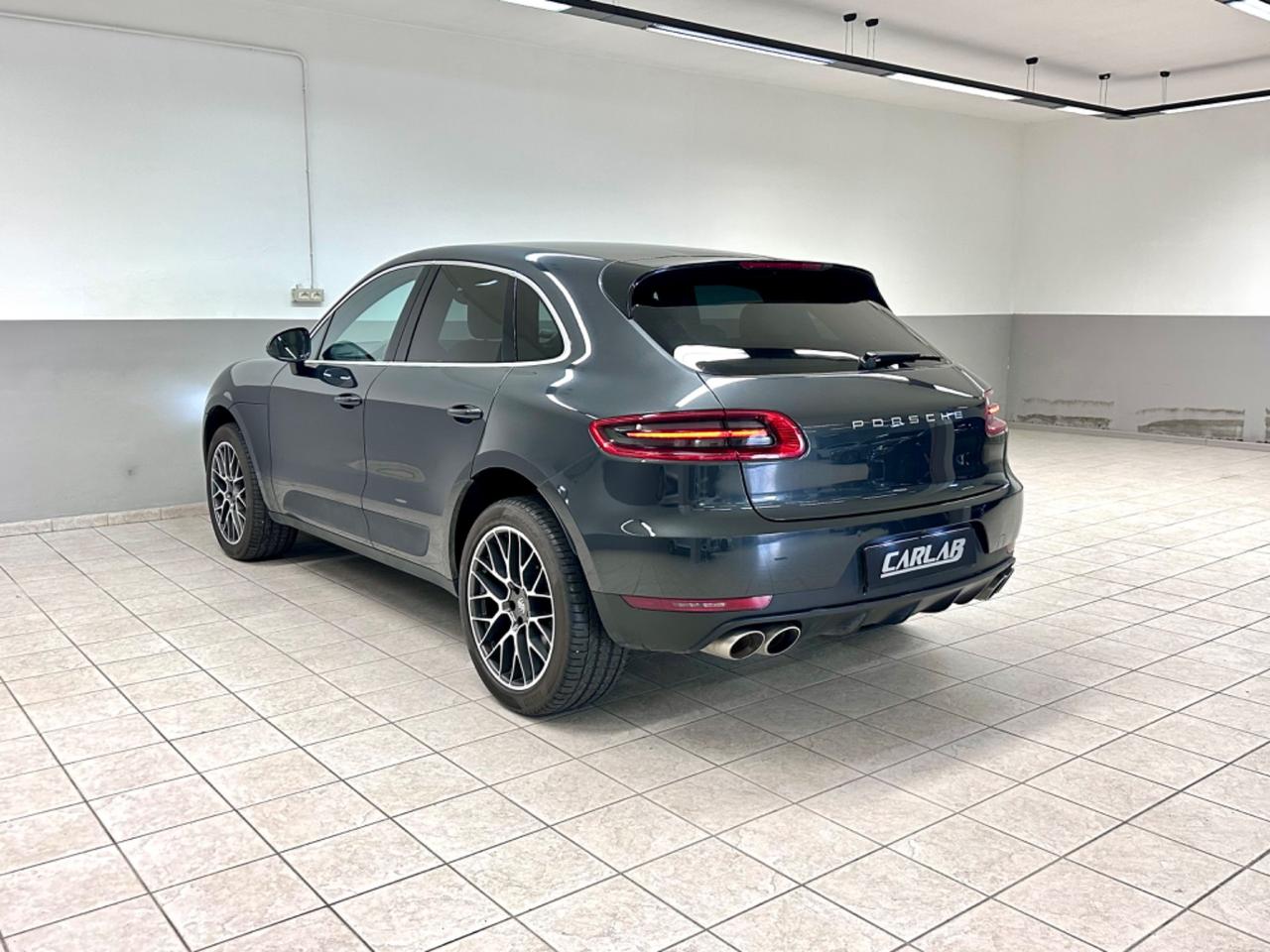 Porsche Macan 3.0 S Diesel PDK BOOK SERVICE