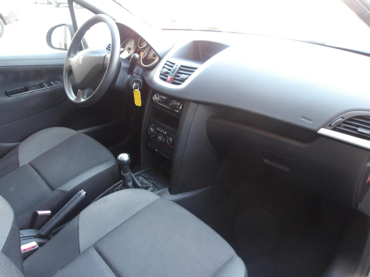 Peugeot 207 5 Porte 207 5p 1.4 8v X-Line FL