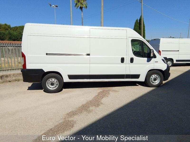 FIAT Ducato 35 2.2 Mjt 160CV PLM-TA Furgone