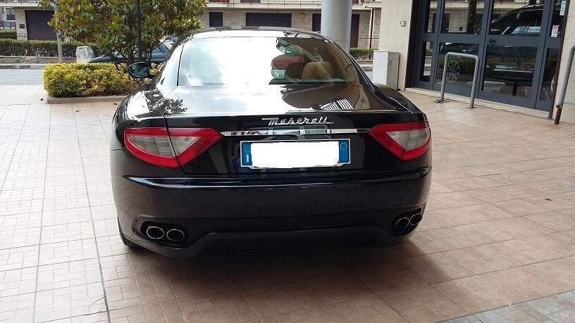 Maserati GranTurismo 4.2 V8