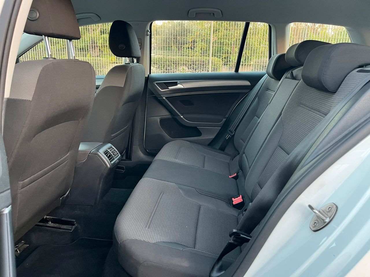 Volkswagen Golf 1.6 TDI 110 CV DSG 5p. Business BlueMotion Technology