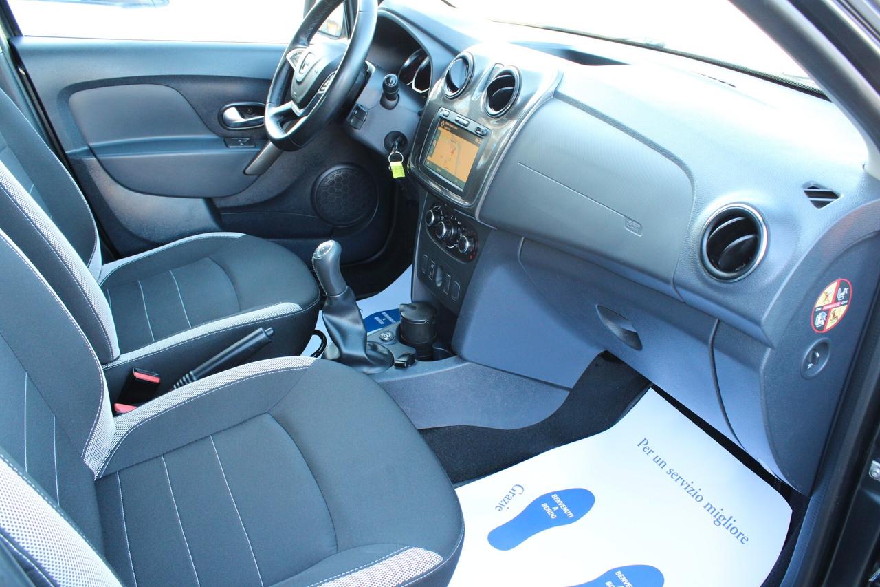 Dacia Sandero Stepway 1.0 TCe 100CV ECO-G 15th Anniversary