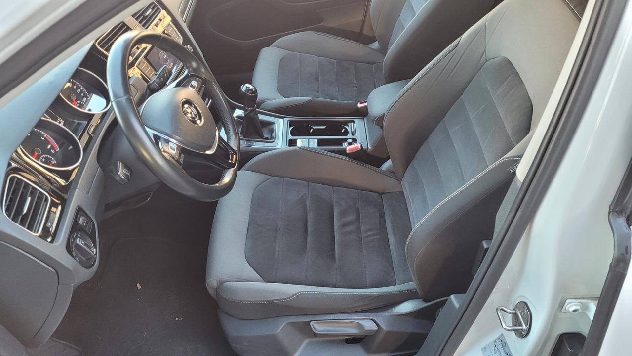 Volkswagen Golf 1.6 TDI 5p. NON TRATTABILE..NO GARANZIA..