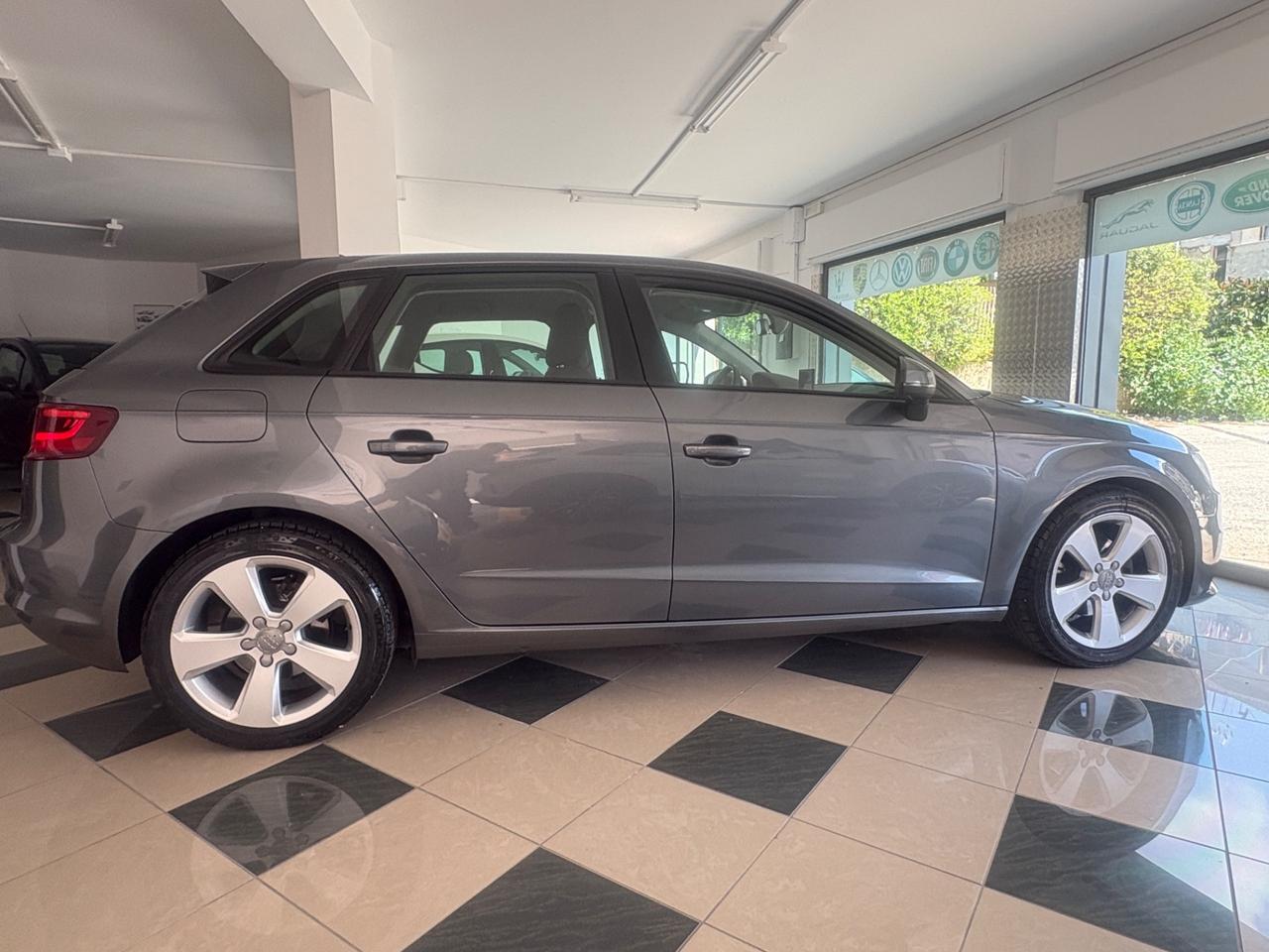 Audi A3 1.6 TDI clean diesel S tronic Ambiente