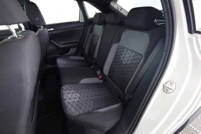 VOLKSWAGEN Taigo Taigo 1.0 TSI 110 CV DSG R-Line