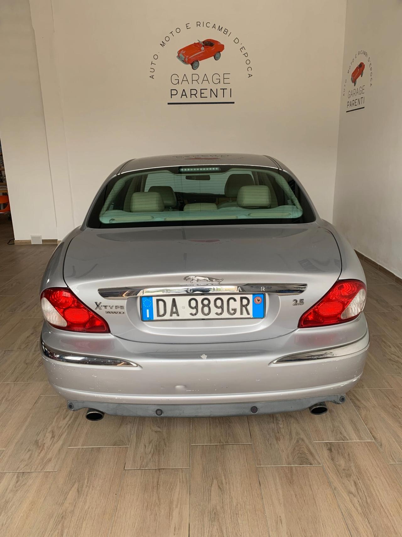 Jaguar X-Type 2.5 V6 24V cat Executive