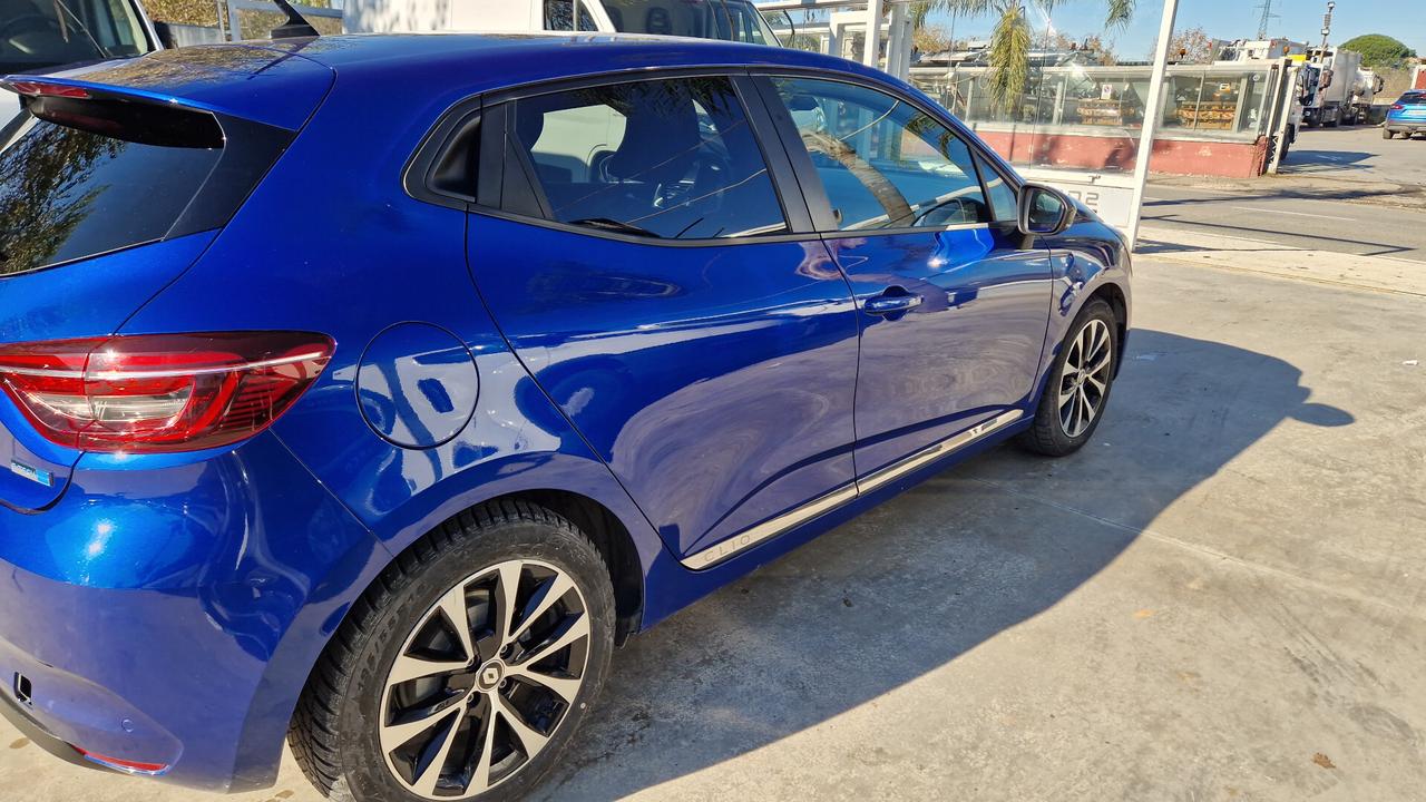 Renault Clio Full Hybrid E-Tech 145 CV 5 porte Equilibre