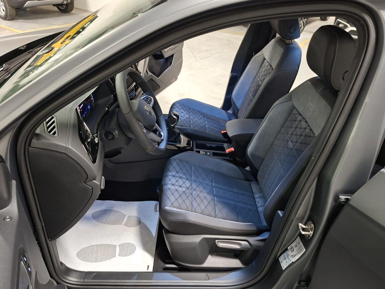 Volkswagen T-Roc 1.0 TSI 116CV R-Line Plus OPACA Km.0