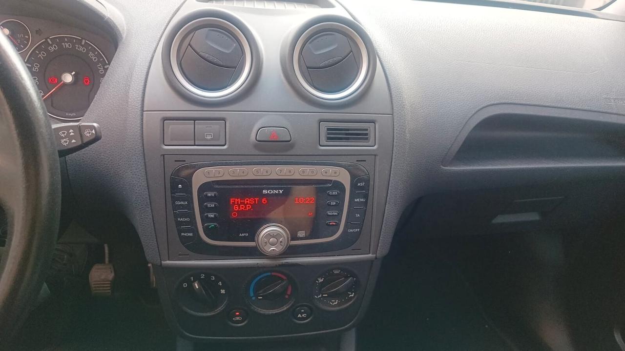 Ford Fiesta TDCi 5P Unico Prop.Commercianti