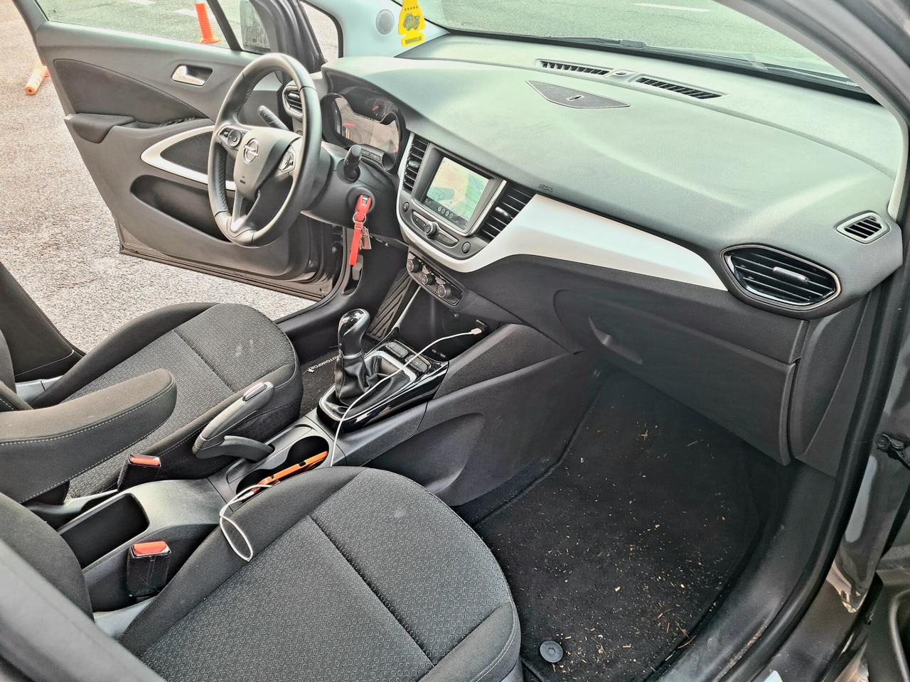 Opel Crossland 1.2 12V Start&Stop Design & Tech CAR-PLAY