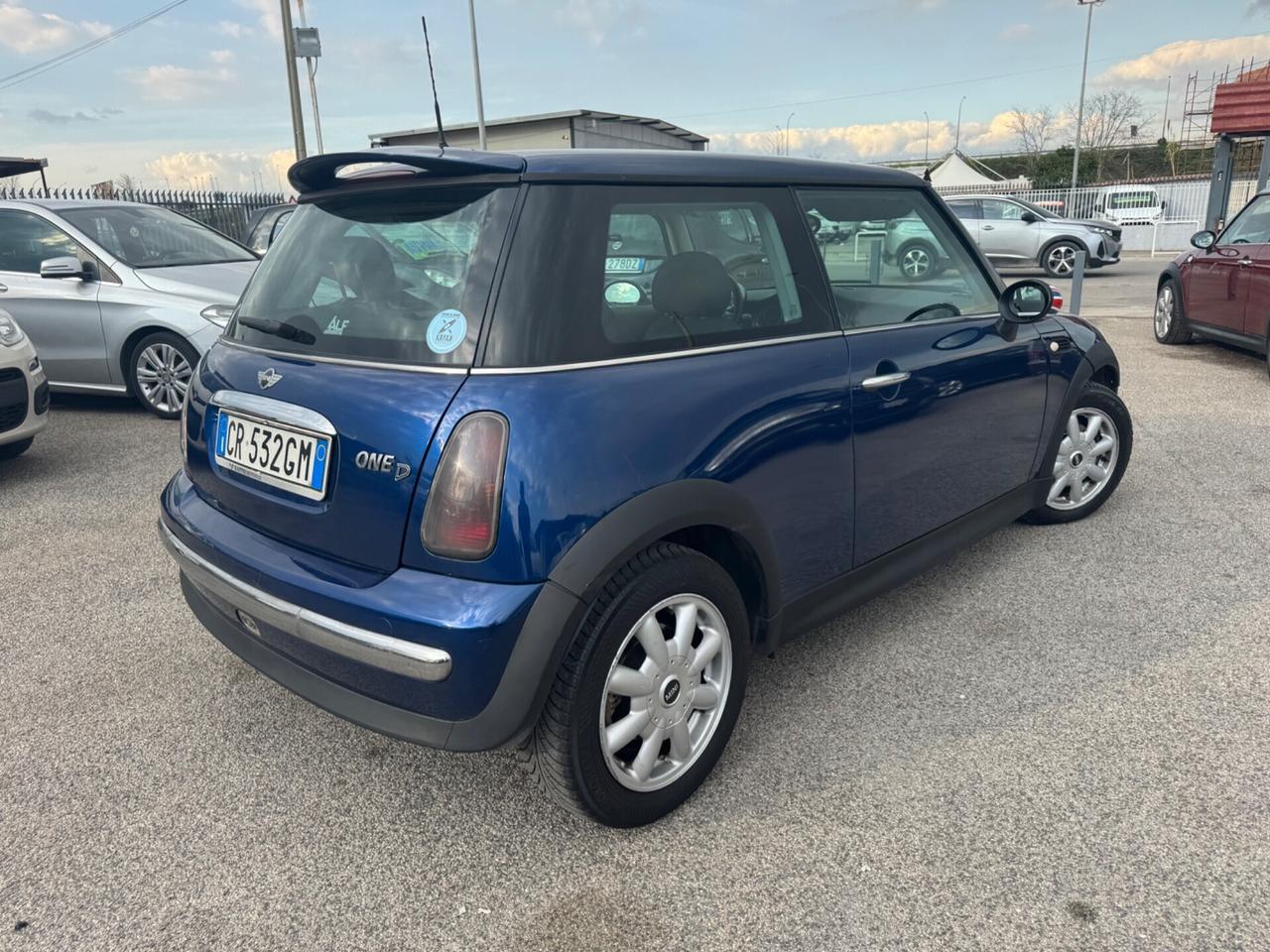 Mini Mini 1.4 tdi 75 CV One D x Neopatentati