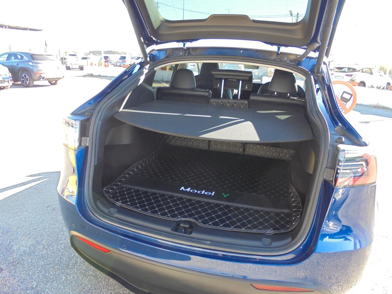 Tesla Model Y Long Range AWD