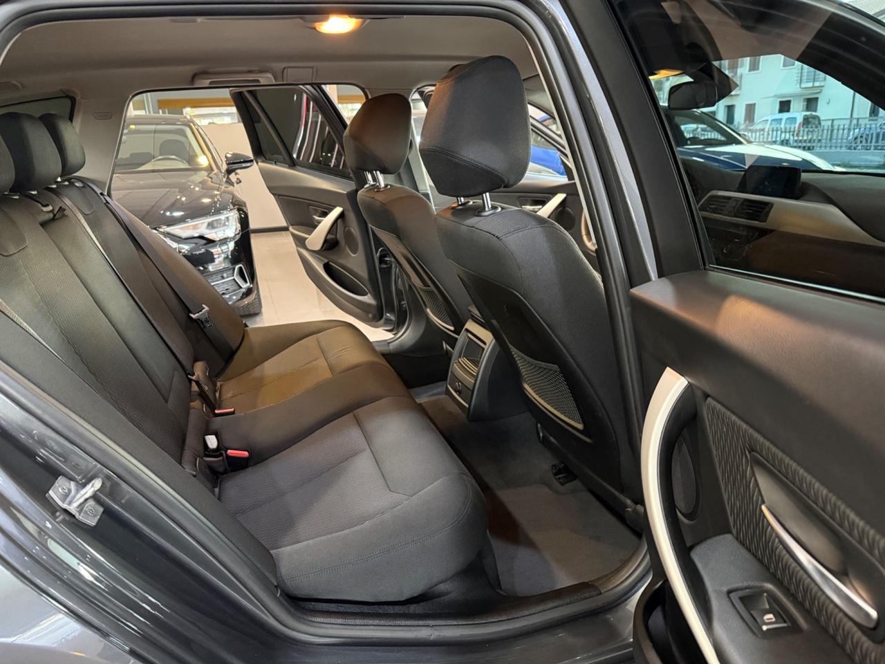 Bmw 318 Touring 318d auto 82.000 KM!!