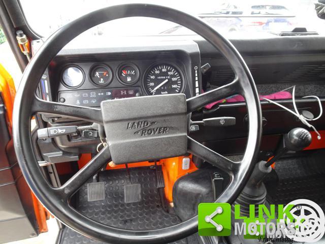 LAND ROVER Defender 90HT TURBO