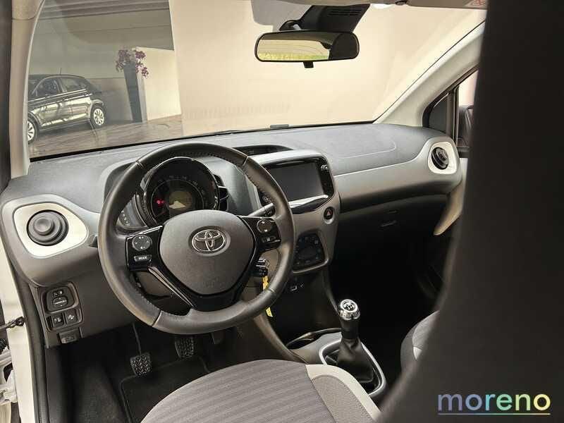 Toyota Aygo 1.0 72 CV x-play