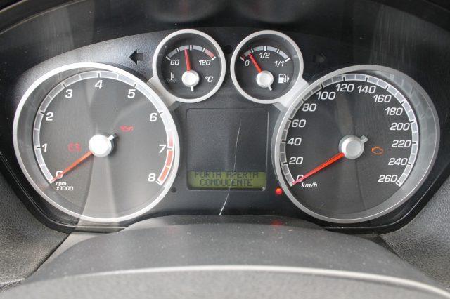 FORD Focus 2.5T (225CV) 20V 5p. ST