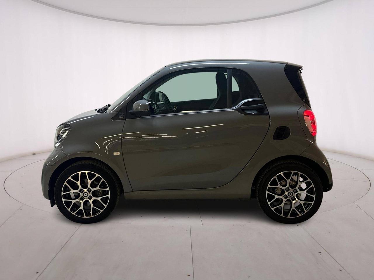Smart Fortwo eq racingrey 4,6kW