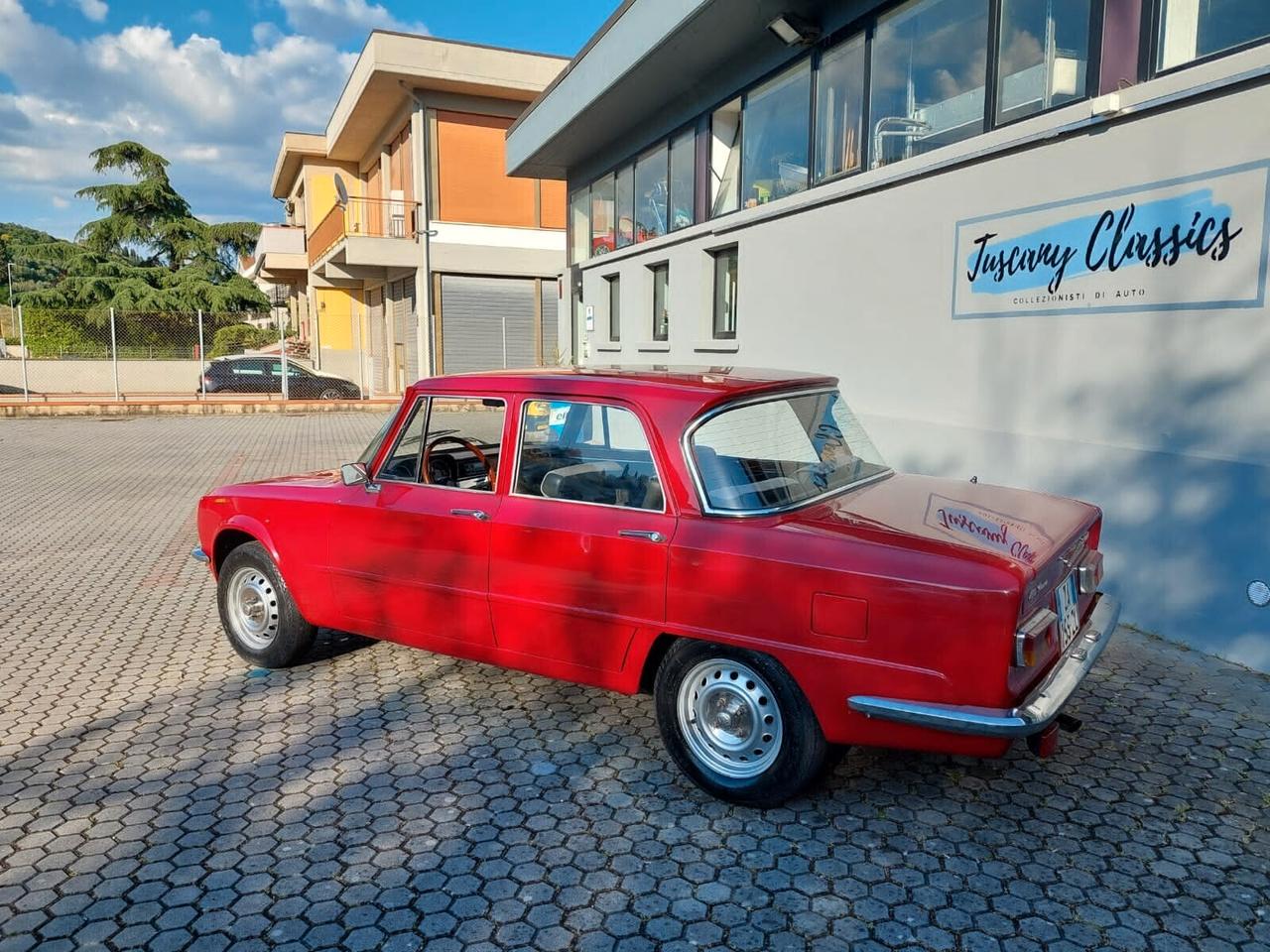 Alfa Romeo Giulia Nuova Super 1300