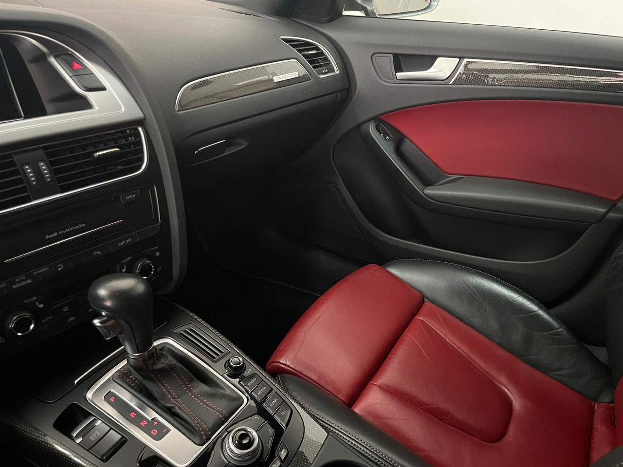 Audi A4 S4 3.0 V6 TFSI quattro S tronic