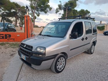 Fiat Doblò 105CV -5 POSTI *GANCIO TRAINO