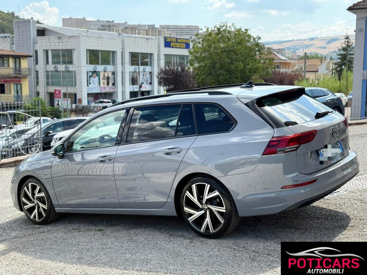 Volkswagen Golf Variant 2.0 TDI 150 CV DSG SCR Life