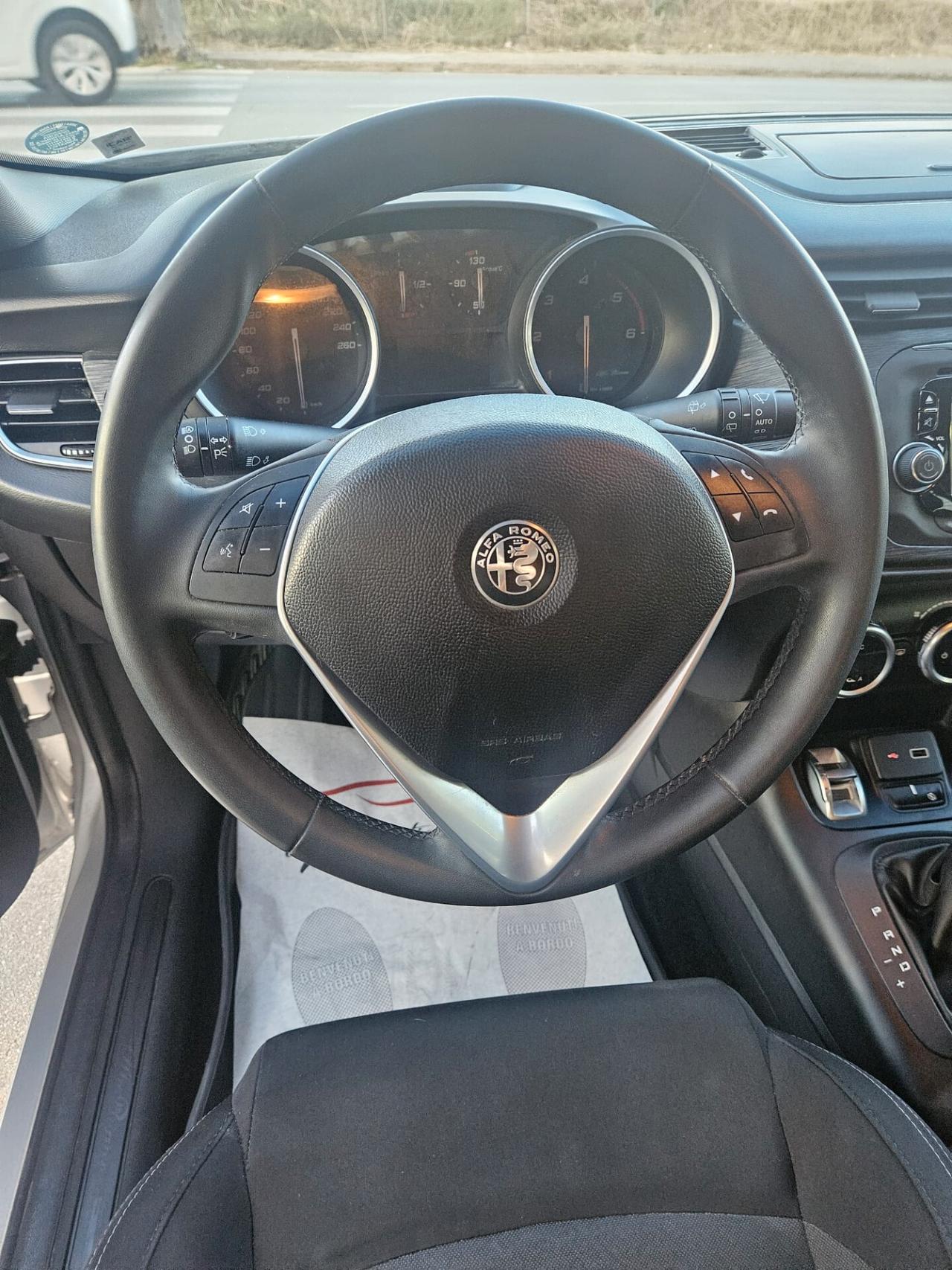 ALFAROMEO Giulietta 1.6 jtdm 120cv automatica full