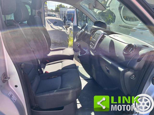 RENAULT Trafic T27 2.0 dCi 120CV PC-TN Intens