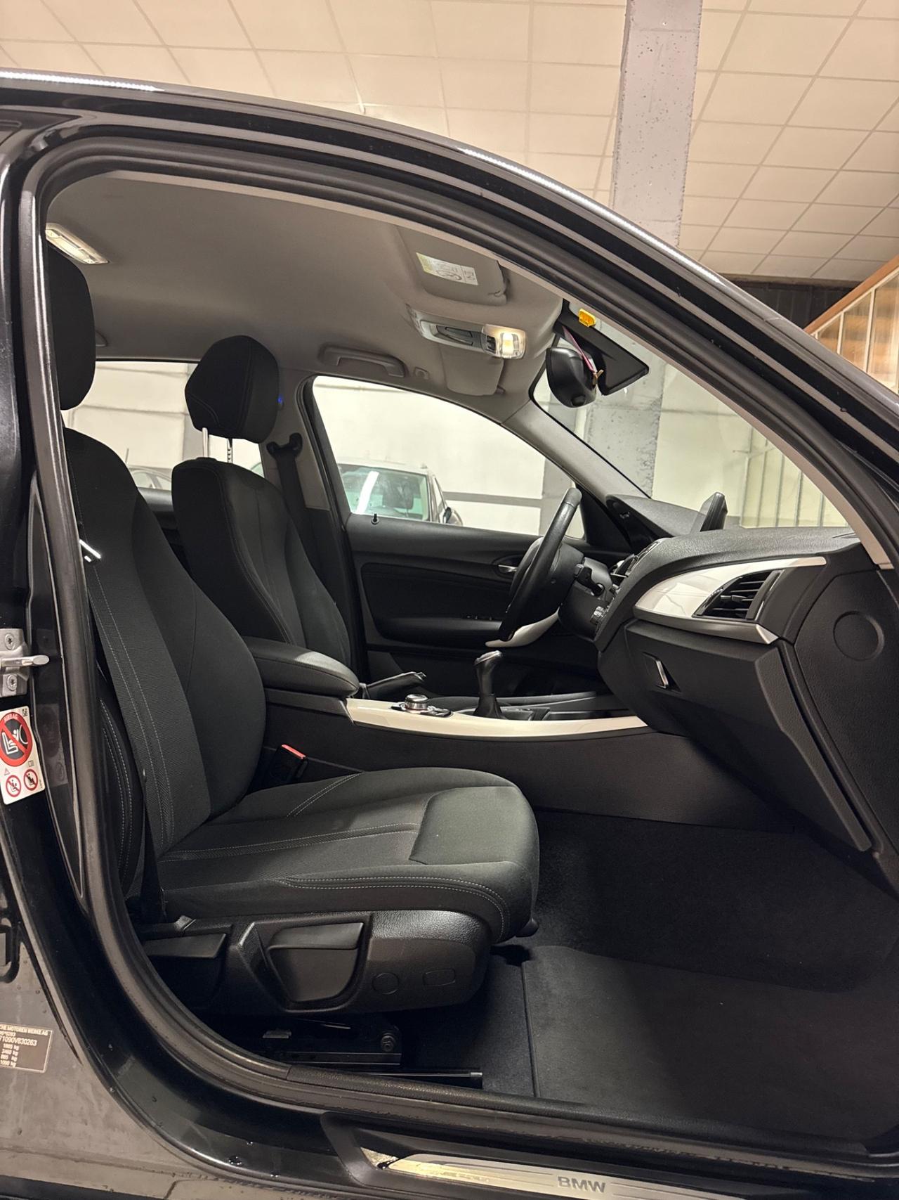 Bmw 116 116d 5p. Urban