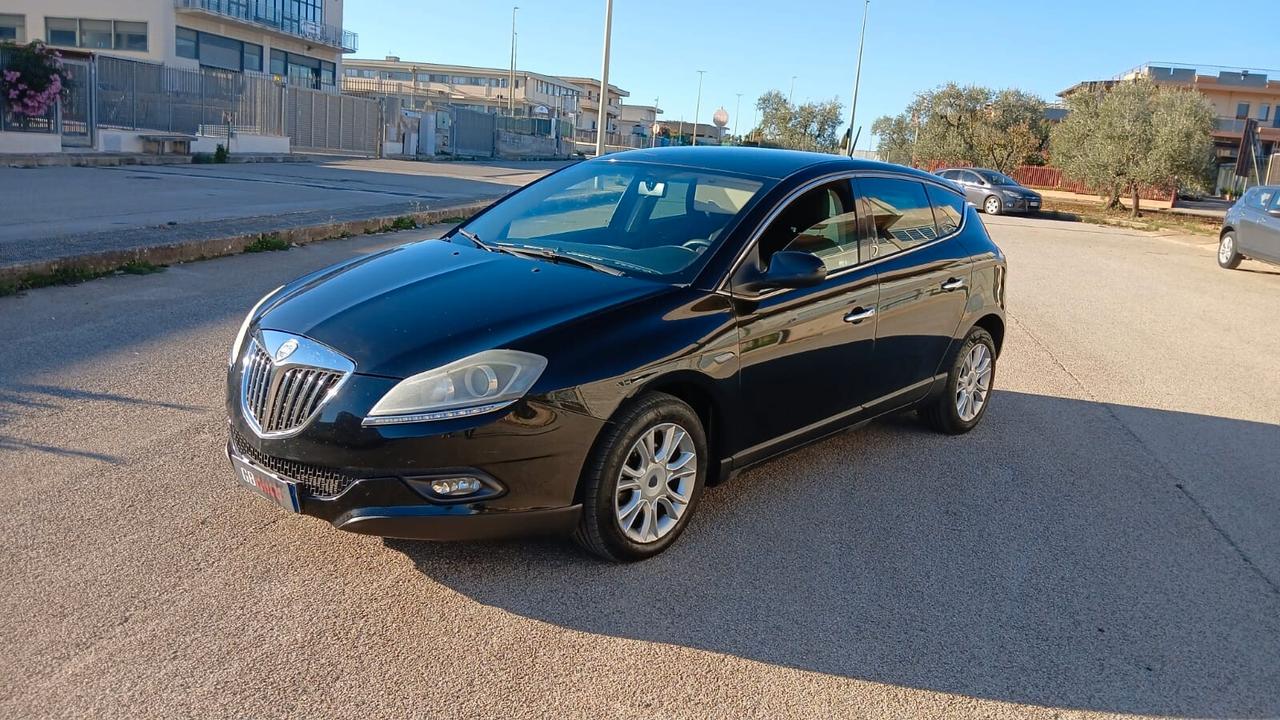 Lancia Delta 1.6 MJT DPF Gold