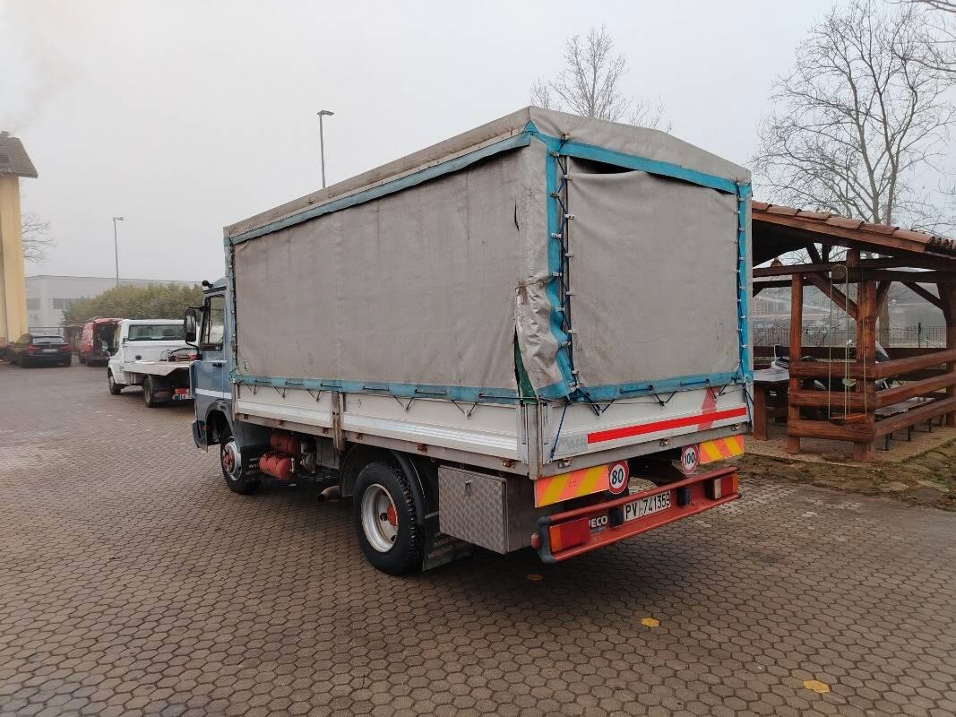 Fiat IVECO OM 65 TELONATO TELONATO cassone fisso