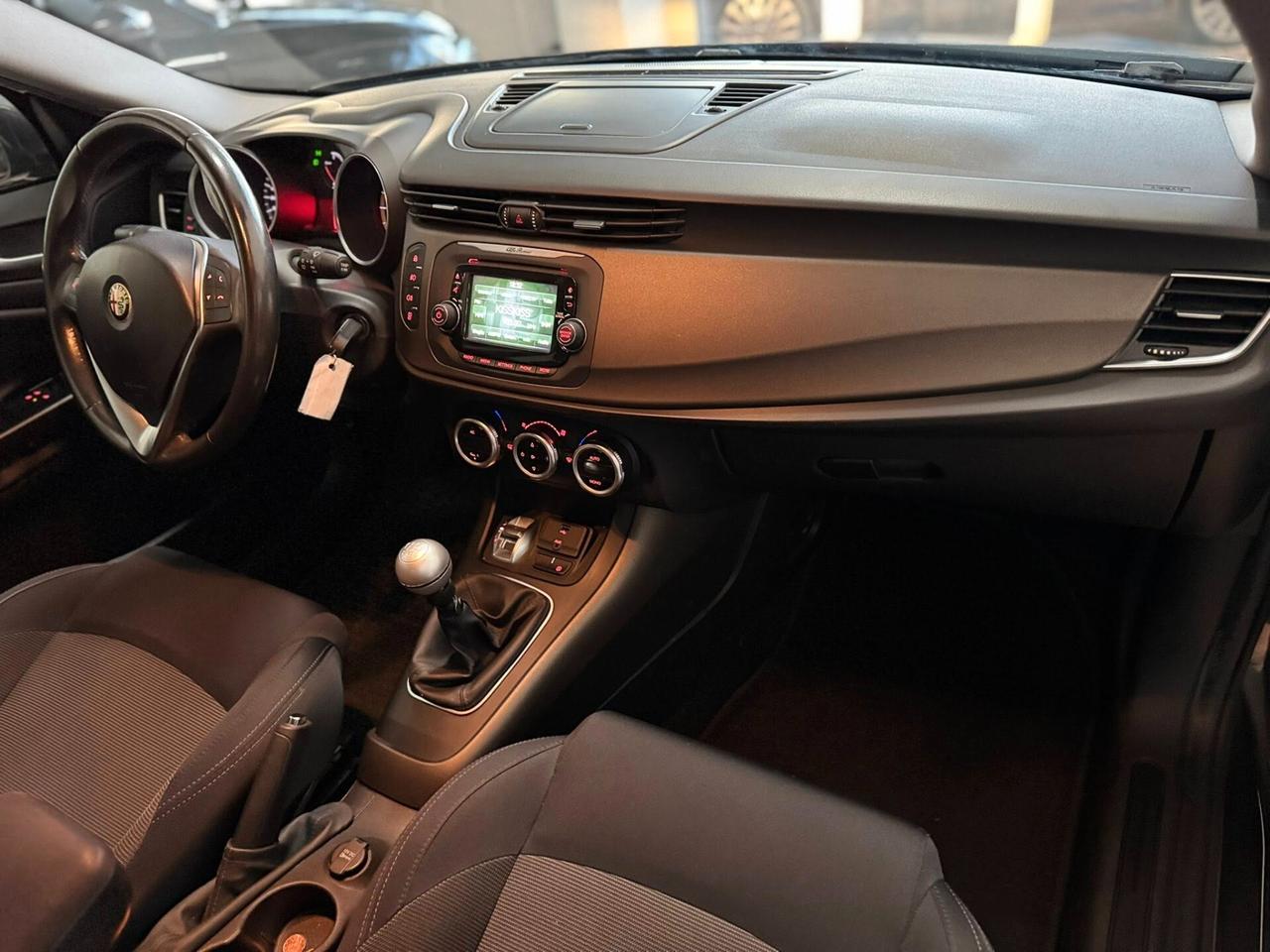 Alfa Romeo Giulietta 1.6 JTDm-2 105 CV Distinctive