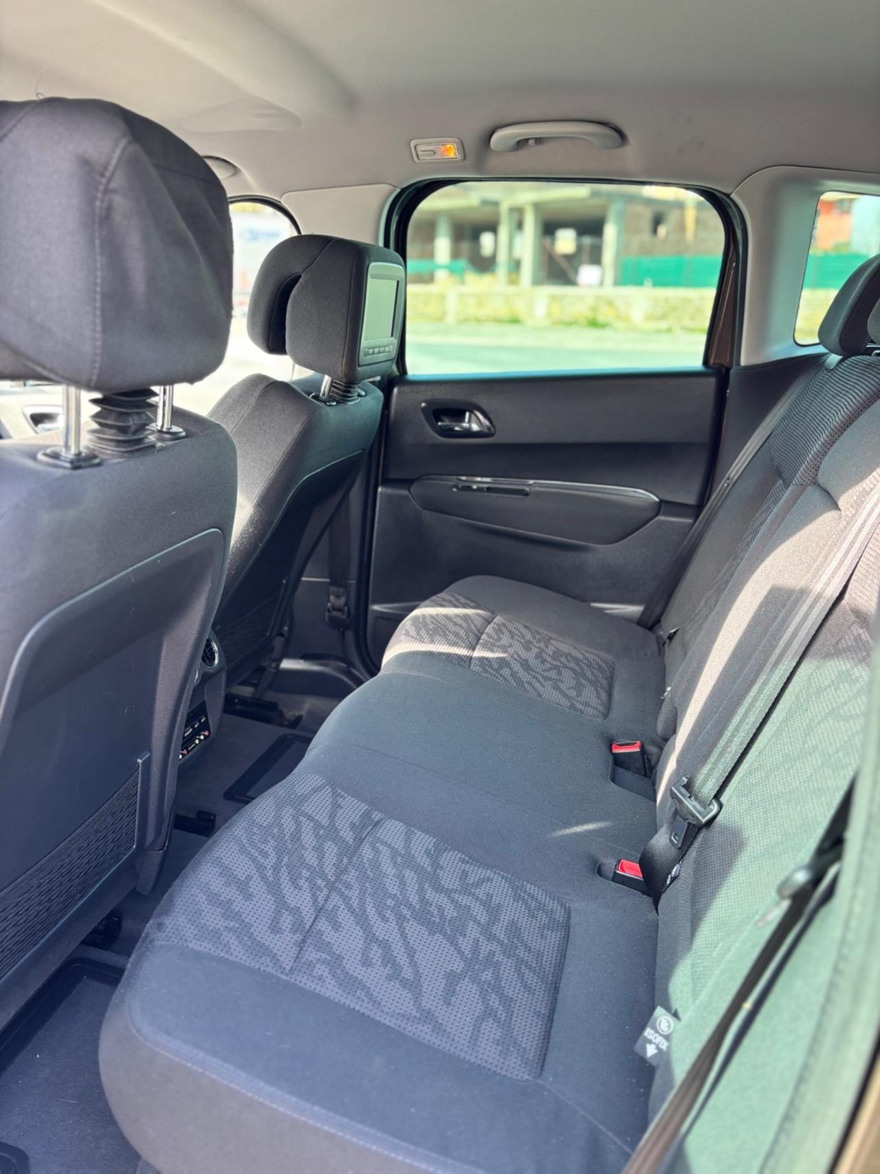 Peugeot 3008 HYbrid4 AUTOMATICO