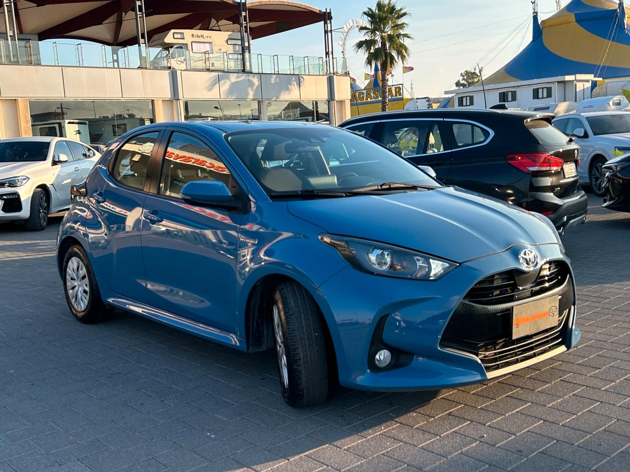 Toyota Yaris 1.5h Business