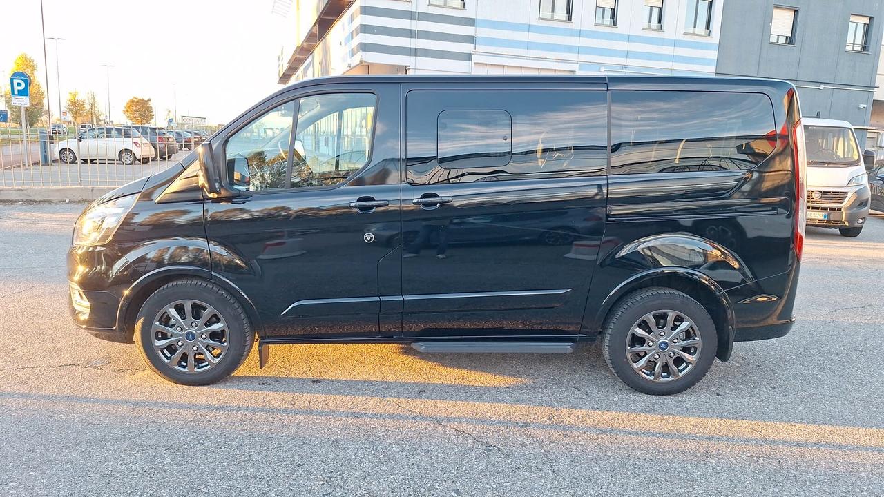 Ford Tourneo Custom 320 2.0 EcoBlue 185CV aut. PC Titanium 8 POSTI!!!