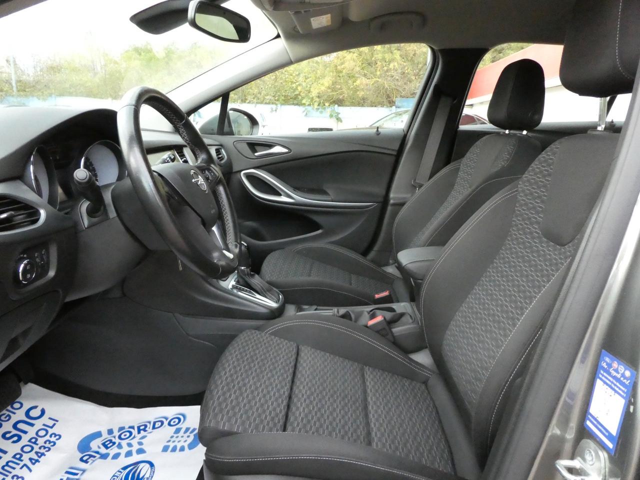 Opel Astra 1.6 CDTi 136CV aut. OK NEOPATENTATI
