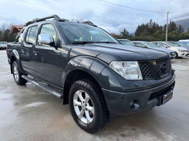 Nissan Navara 2.5 dCi 4 porte Double Cab LE