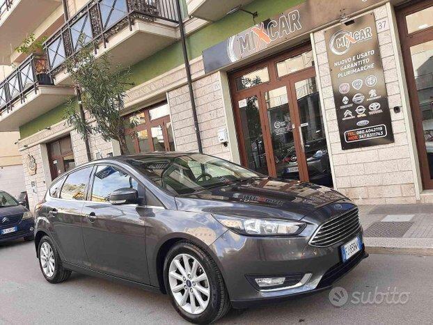 Ford Focus 1.5 TDCI 120CV BERLINA TITANIUM NAVI