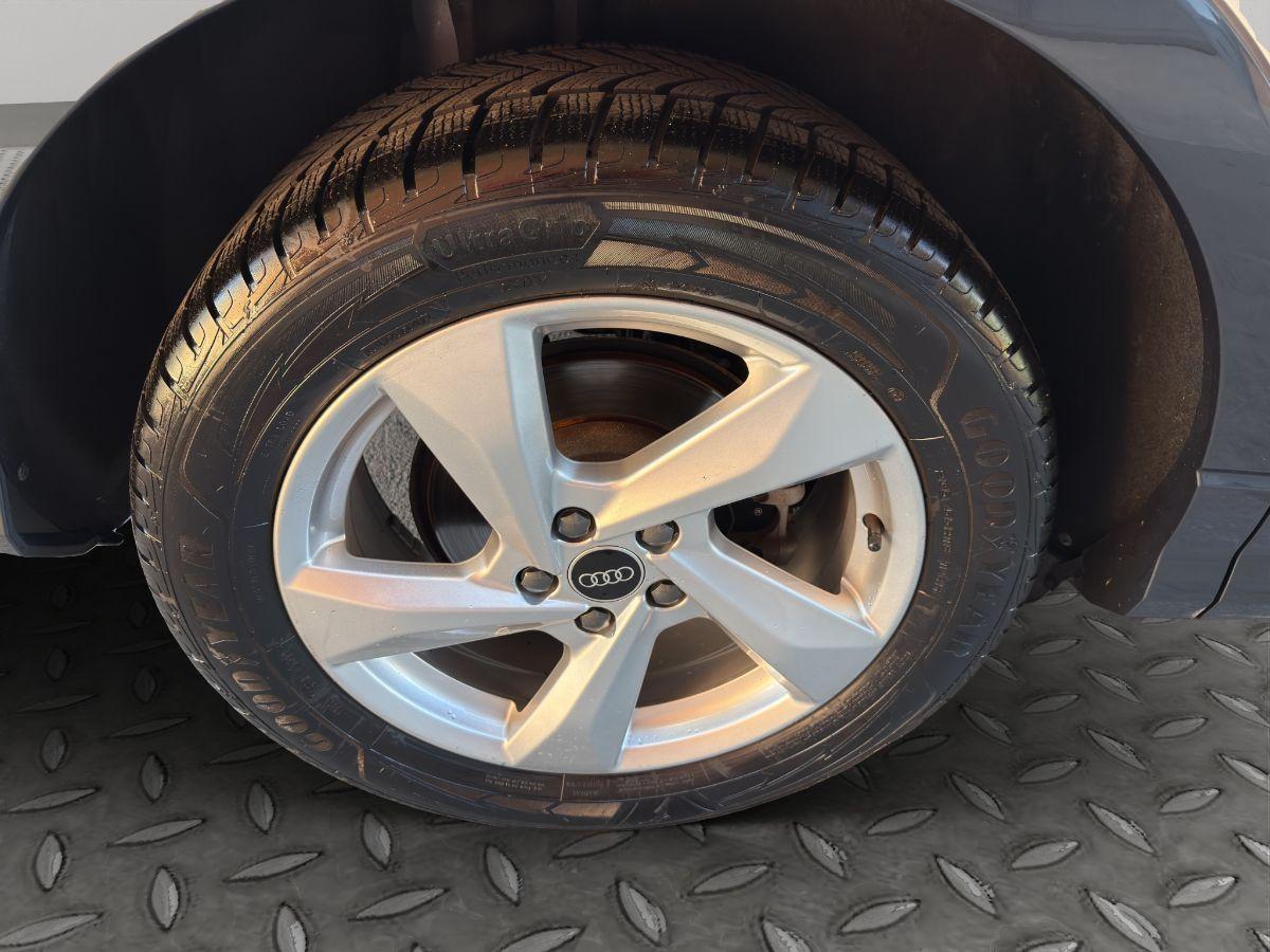 AUDI - Q3 - 35 2.0 TDI 150cv S tronic S line edition