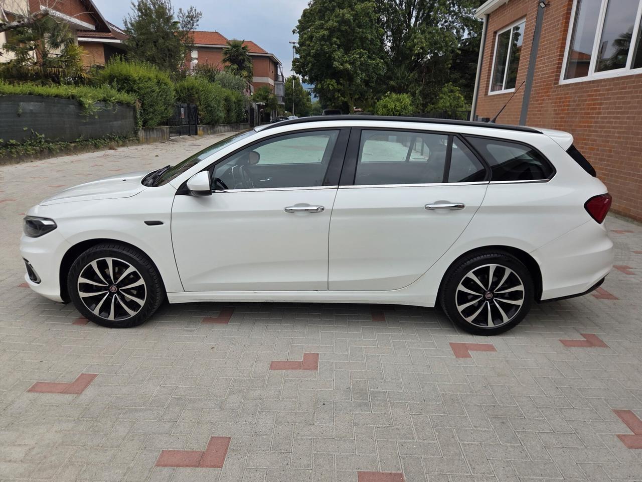 Fiat Tipo 1.6 Mjt S&S SW Lounge 120cv