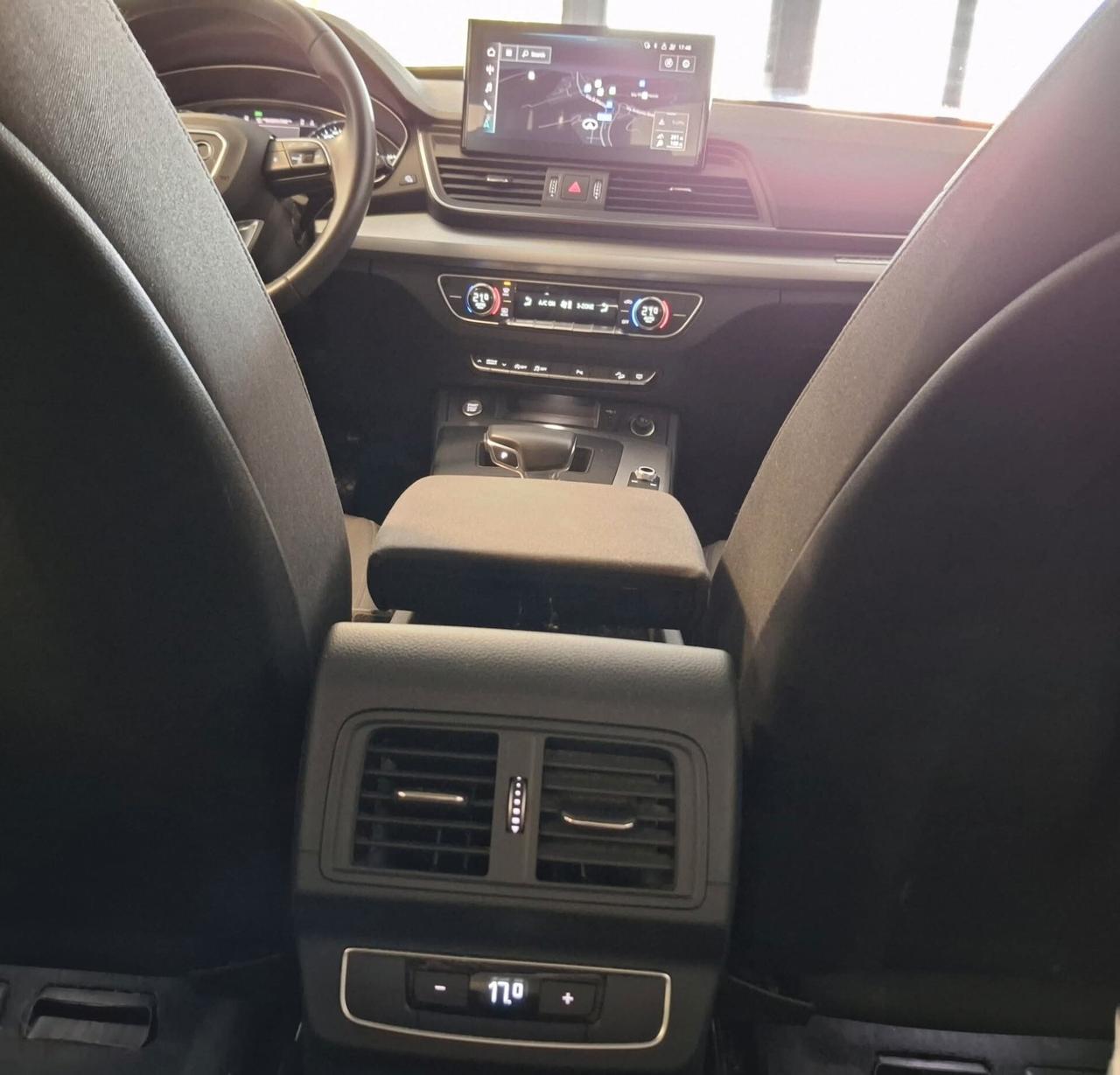 Audi Q5 40 TDI 4x4 con solo 37.000km uniproprietario