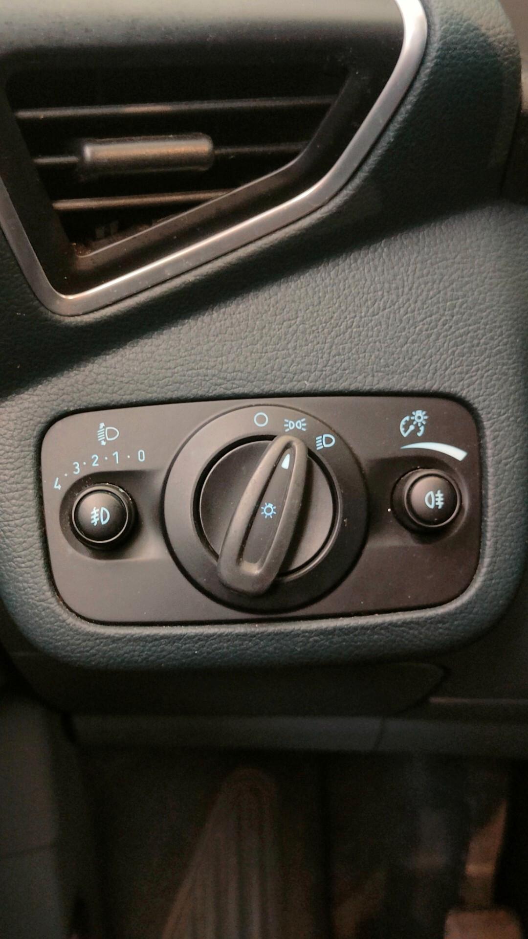 Ford C-Max 1.6 TDCi 115CV Titanium Business