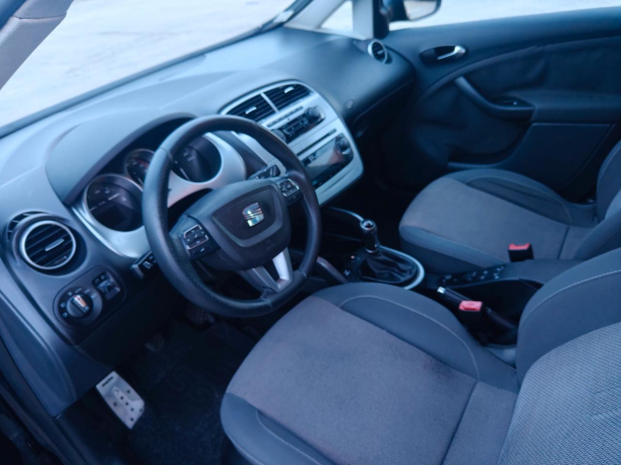 Seat Altea 1.6 Style BI FUEL gancio traino