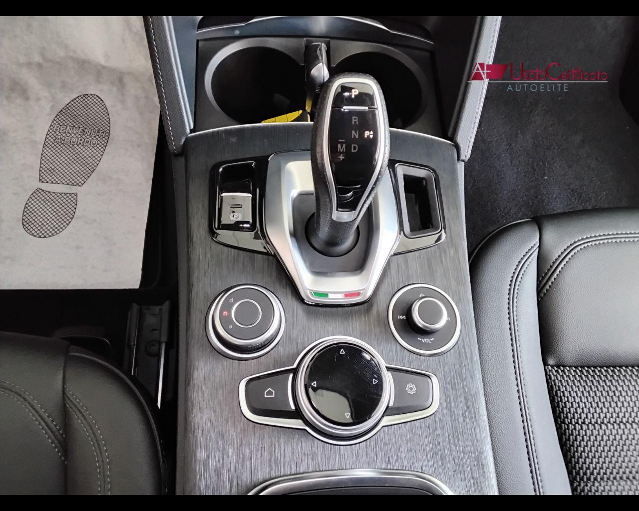 ALFA ROMEO Stelvio 2.2 Turbodiesel 190 CV AT8 Q4 Executive