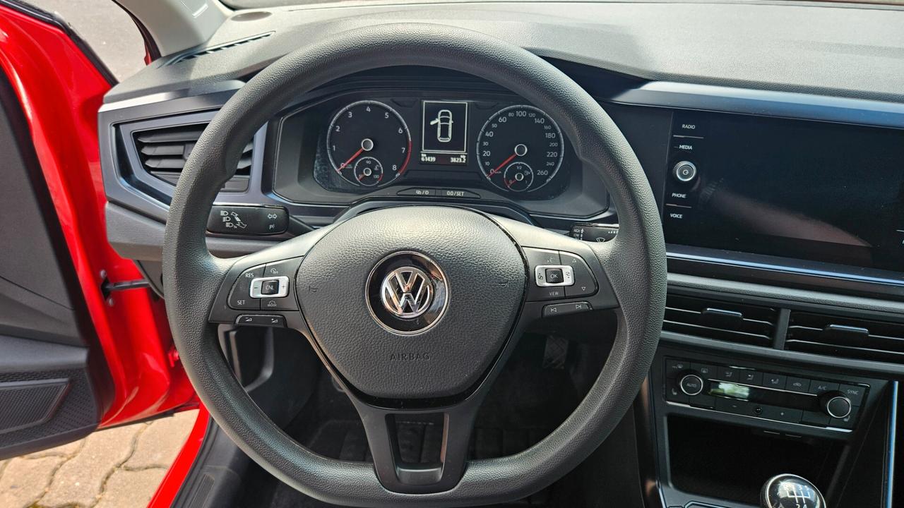 Volkswagen Polo 5p 1.0 evo 80cv NEOPTATENTATI-SED.RISC.-CARPLAY