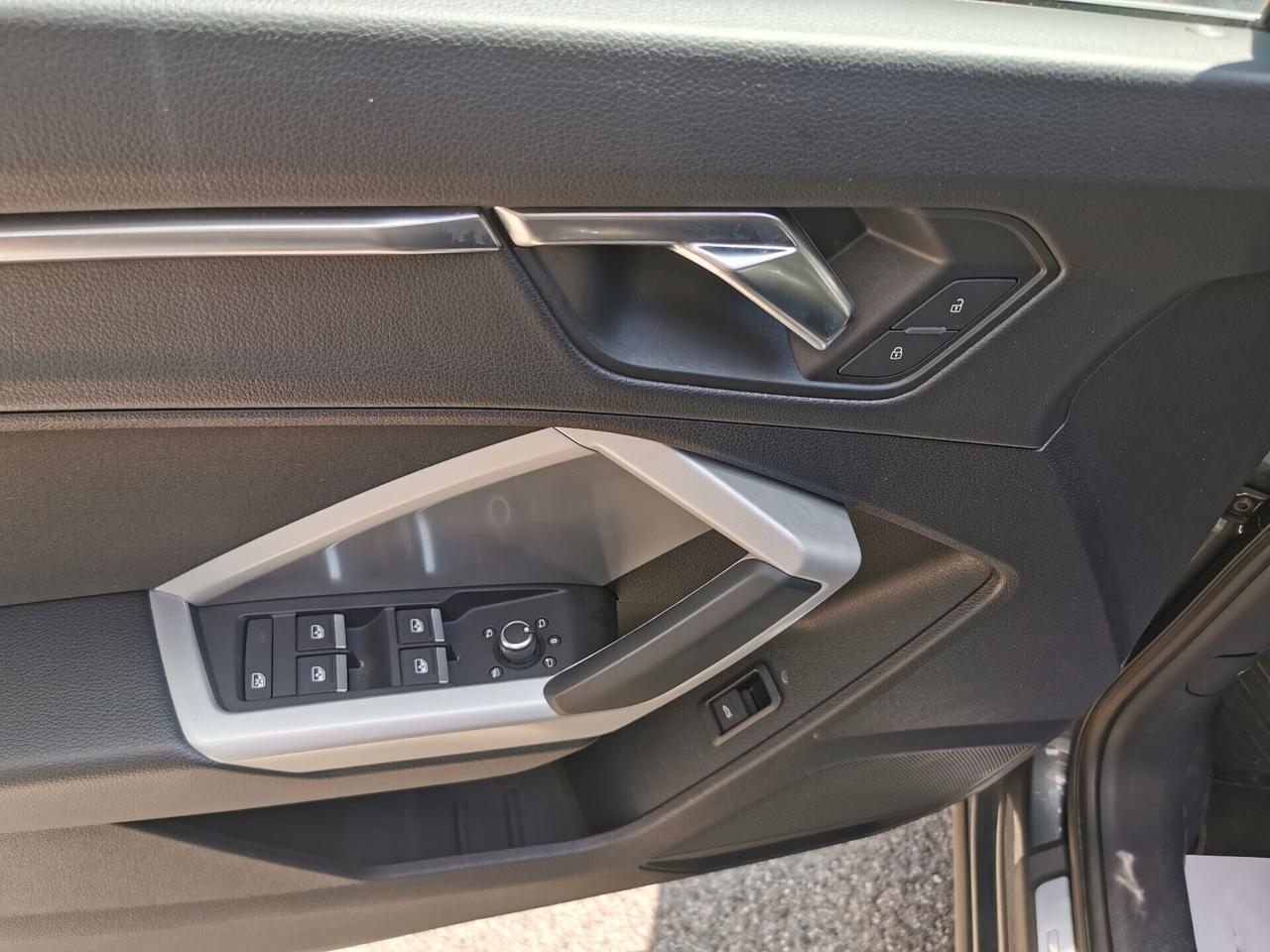 Audi Q3 SPB 35 TDI S tronic S line edition Iva Detraibile