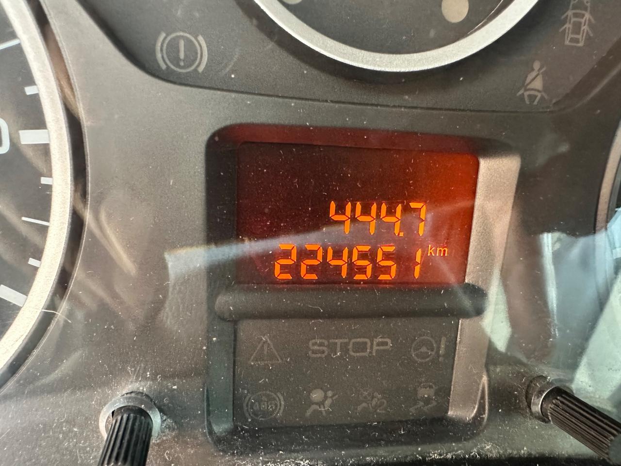 Peugeot Partner Tepee BlueHDi 100 Outdoor