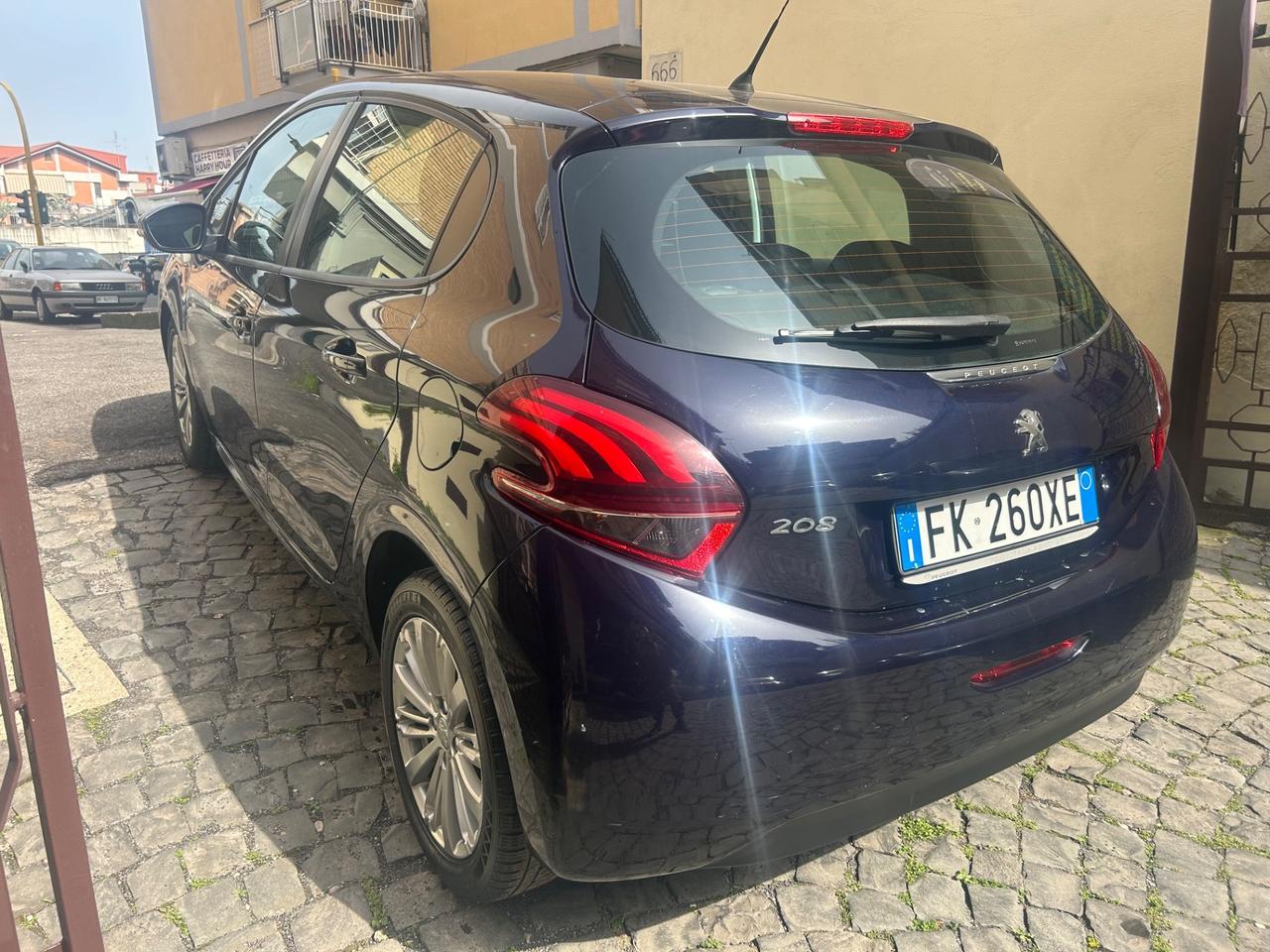 Peugeot 208 BlueHDi 75 5 porte Allure