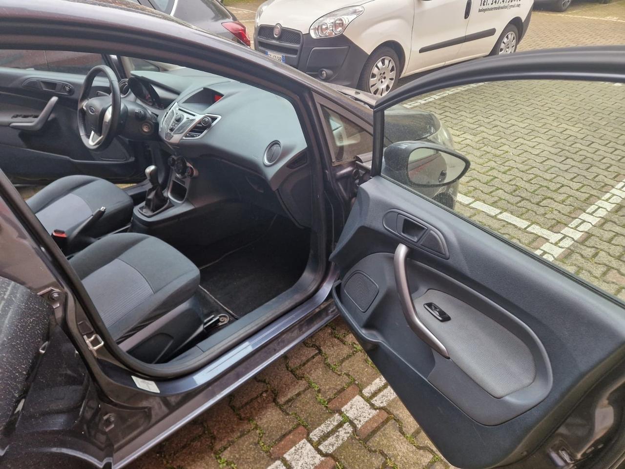 Ford Fiesta 1.6 TDCi 95 CV 5p. Titanium perfetto stato
